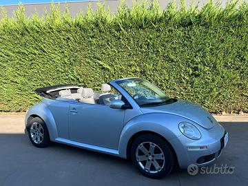 VOLKSWAGEN New Beetle 1.6 Cabrio
