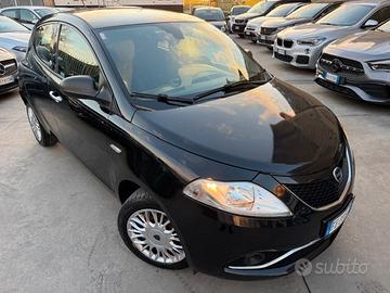 Lancia Ypsilon 1.2 69 CV 5 porte GPL Ecochic Gold