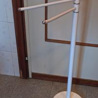 Piantana porta asciugamani