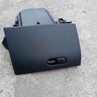 cassetto portaoggetti Giulietta