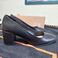 Décolleté nere Bata con tacco , similpelle 40 