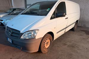 Mercedes Vito 113 CDI