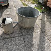 bacinella e annaffiatoio alluminio