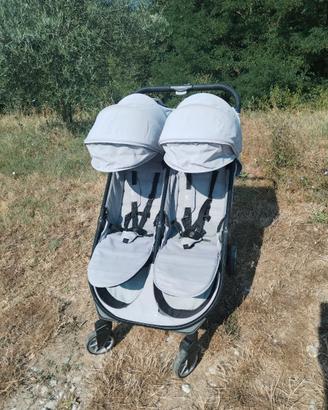 Passeggino gemellare baby jogger