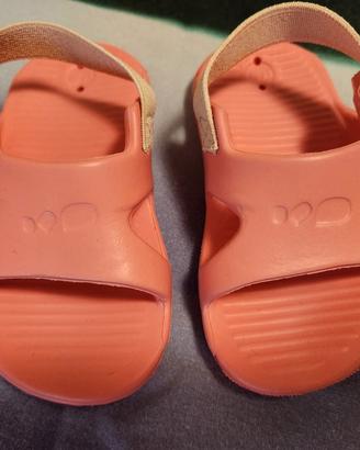 ciabatte in gomma mare o piscina bimba decathlon 