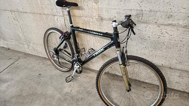 Trek 9800 online carbon