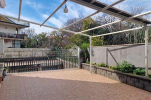 3 LOCALI A ACI SANT'ANTONIO