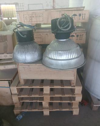 Fari industriali
