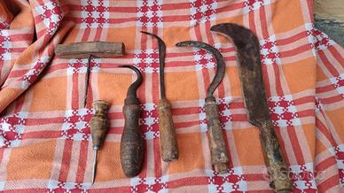 utensili contadini attrezzi vintage