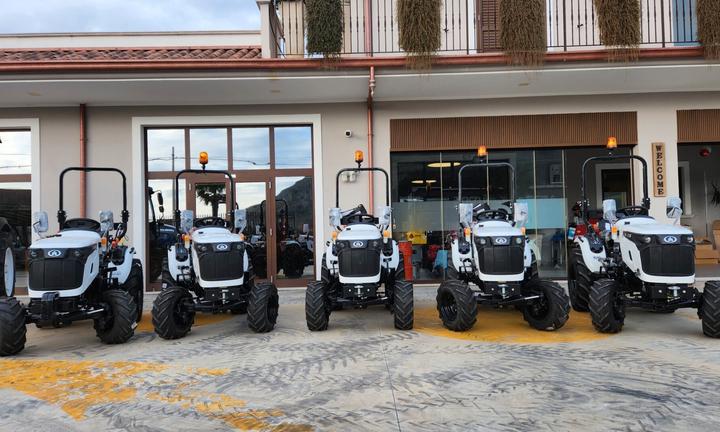 TRATTORE STAR TRAC 263 WD 4 SUPER PREZZO