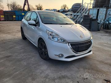Ricambi per PEUGEOT 208 1.4 benzina 8F02