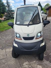 Microcar per disabili/anziani