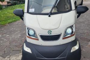 Microcar per disabili/anziani
