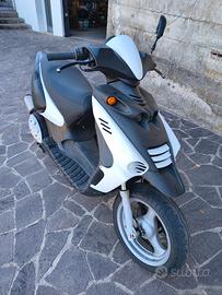 Scooter Beta Ark