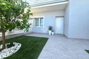 PORZIONE DI BIFAMILIARE A RIMINI