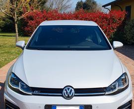 Volkswagen Golf 7 Restyling 2.0 150cv White Silver