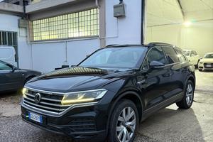 Volkswagen Touareg 3.0 V6 TDI SCR Elegance
