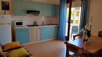 Trilocale zona Centrale 150m Spiaggia Levante