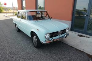 Alfa Romeo Giulia 1300 Ti