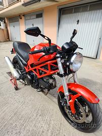 Ducati Monster 695 2008