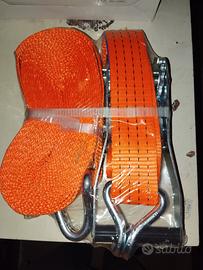 Cinghie con cricchetto