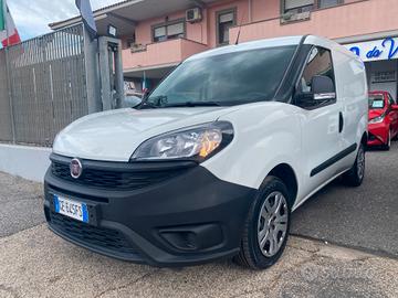 FIAT DOBLO' 1.6 105CV 3POSTI PC-TN Cargo LOUNGE-PR