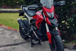 Ducati Hypermotard 939