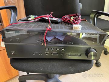 Sintoamplificatore Yamaha RX-V483