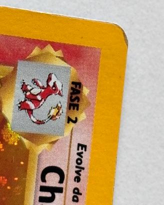Carta pokemon charizard