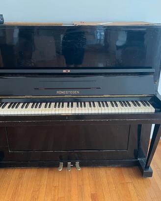 Pianoforte verticale Rönestegen