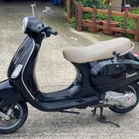 Vespa 125 lx