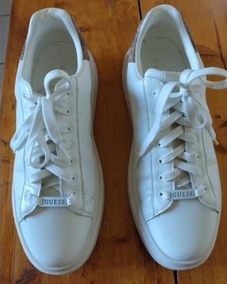 Scarpe Guess come nuove. n.45