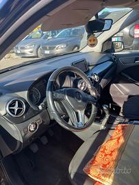 Mercedes Benz classe b