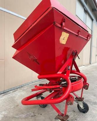 Spandiconcime lely 600 litri