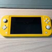 Nintendo switch lite gialla
