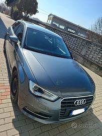 Audi A3  Sportback 2.0TDI Ambition