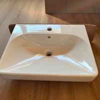 Lavabo rettangolare bianco, sospeso o da appoggio