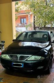 Lancia Y