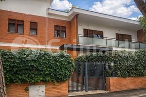 Appartamento Roma [Cod. rif 3288014ARG] (Ponte Mam