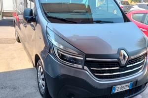 Renault Trafic T27 2.0 dCi 120CV PC-TN Zen