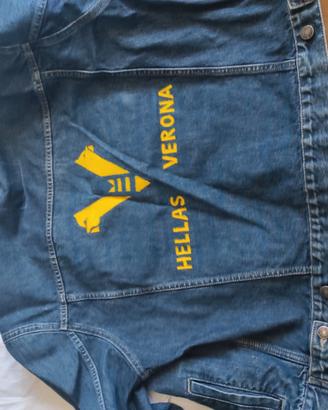 Giubbi jeans dipinti a mano Hellas Verona