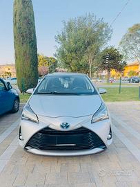 Toyota Yaris Hybrid 2017