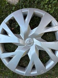 Borchia originale Toyota Yaris