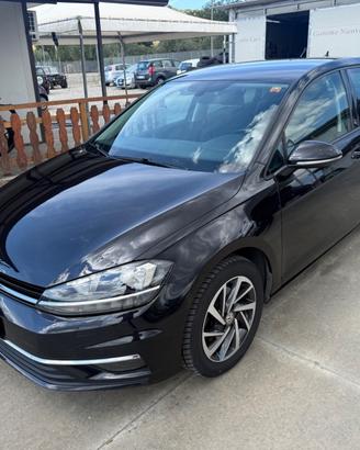 Volkswagen Golf 7.5 1.6 TDI 115 CV 5p sound