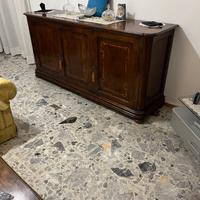 Credenza con intarsi
