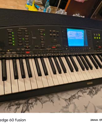 YAMAHA PSR 4000  - Workstation - Arranger 