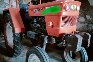 Trattore Fiat (alto) 480 V