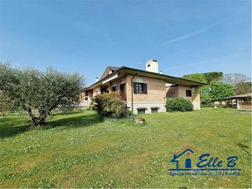 VILLA SIGNORILE A GRADISCA - ROMANS D'ISONZO (GO)