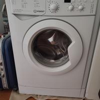 Lavatrice Indesit 4 Kg classe A+