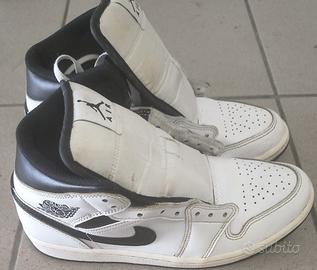 Jordan 1 Mid 'Reverse Panda'